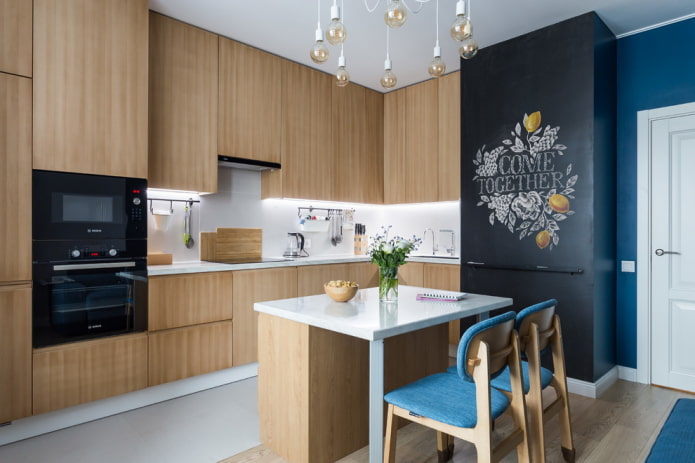 cucina ad angolo con isola