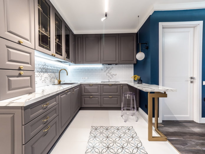combinazione di colori di una cucina angolare