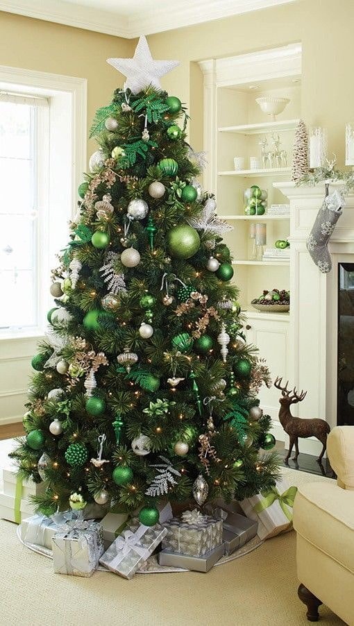Albero di Natale verde