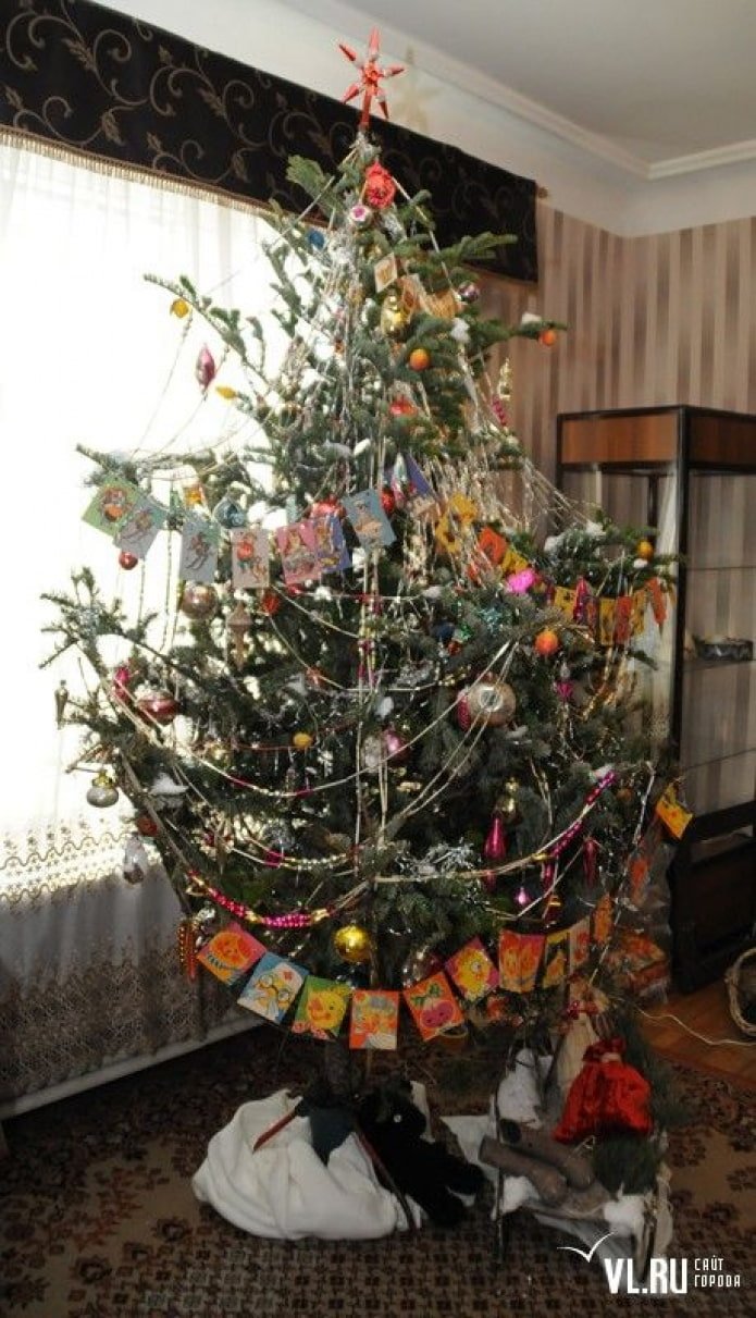 Albero di Natale in stile retrò