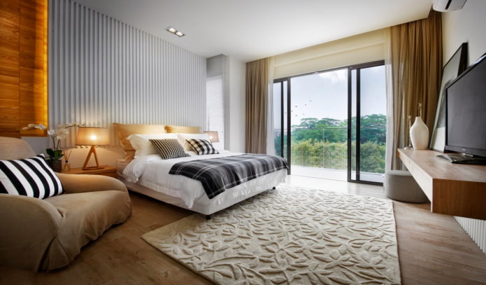 bellissimo tappeto con motivo floreale in camera da letto