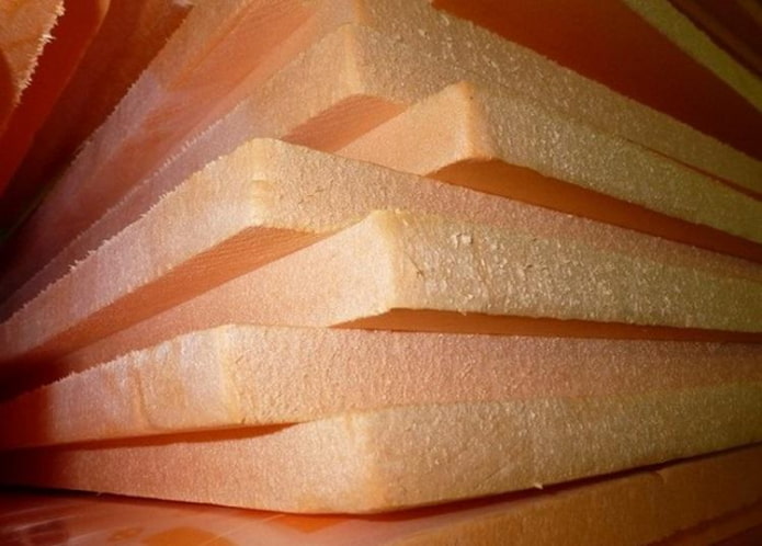 Diversi pannelli in polistirene espanso