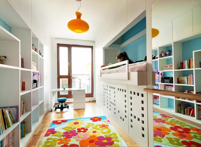 mobili contenitori nella cameretta dei bambini