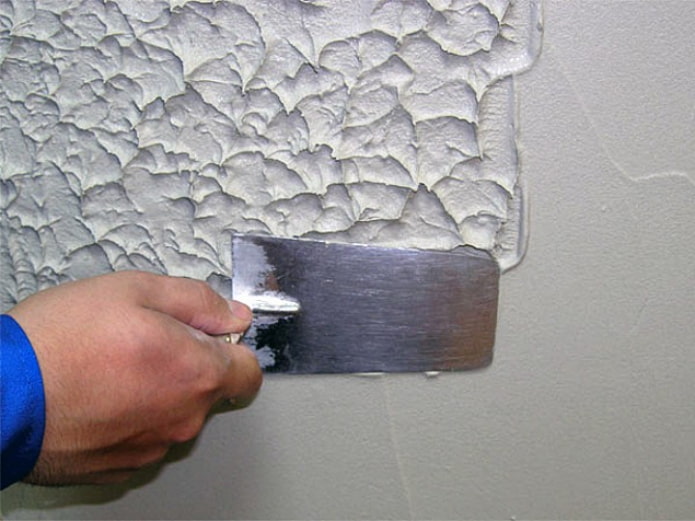 Decorazione con una cazzuola