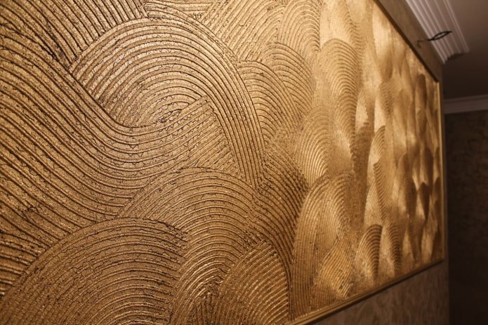 Decorazione con una spatola