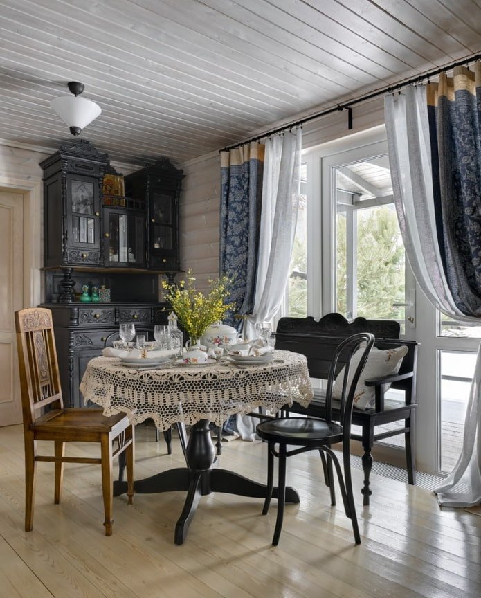 soffitto in assi di legno