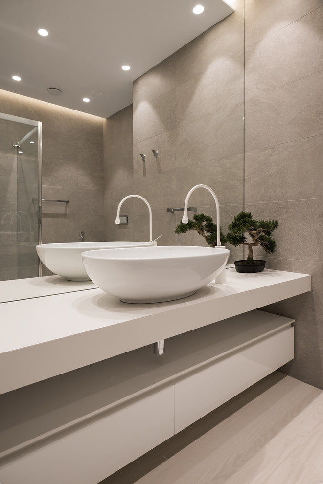 impianto idraulico del bagno in stile minimalista