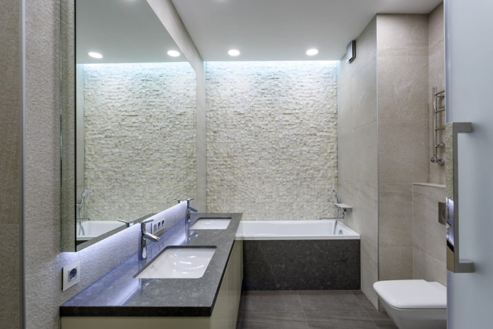 interno del bagno in stile minimalista