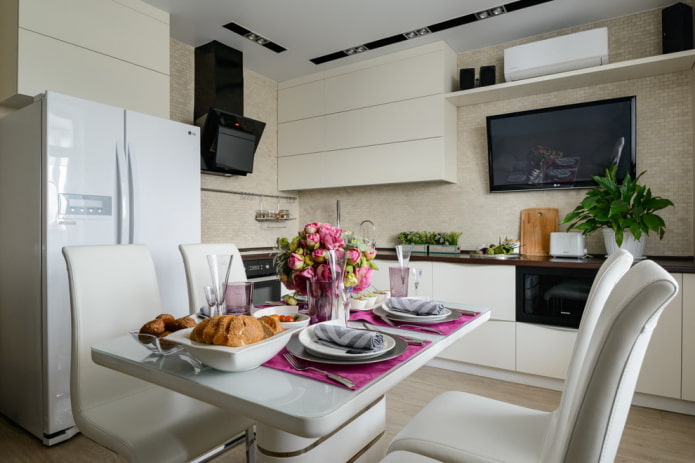 Posizionamento della TV all'interno della cucina