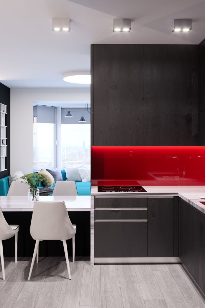 combinazione di wengé con rosso in cucina