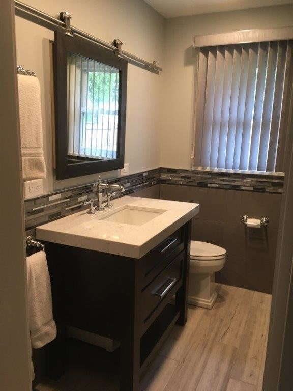 doghe verticali nel bagno