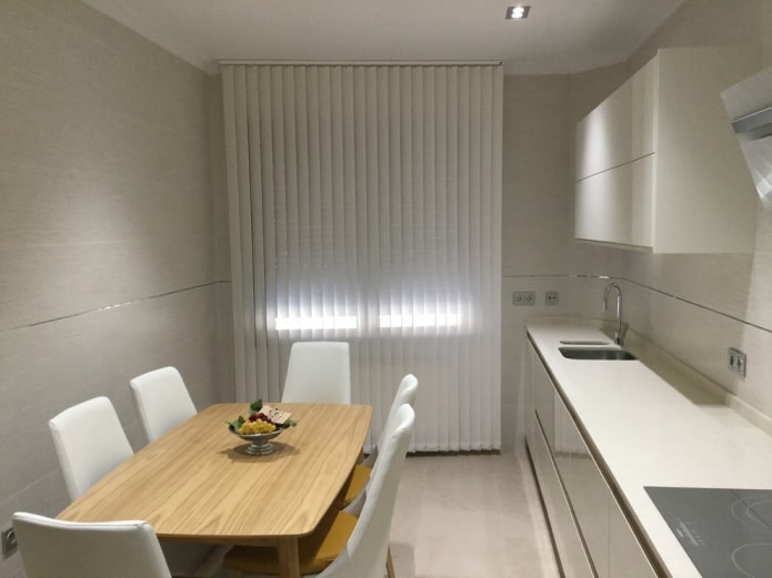 stecche verticali nello stile minimalista
