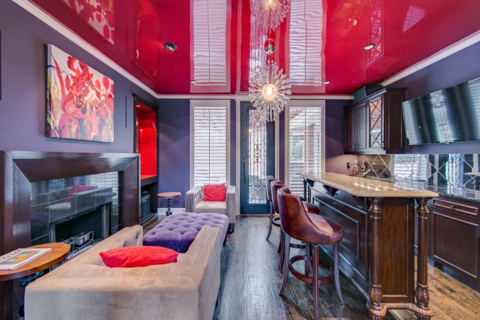 soffitto rosso lucido
