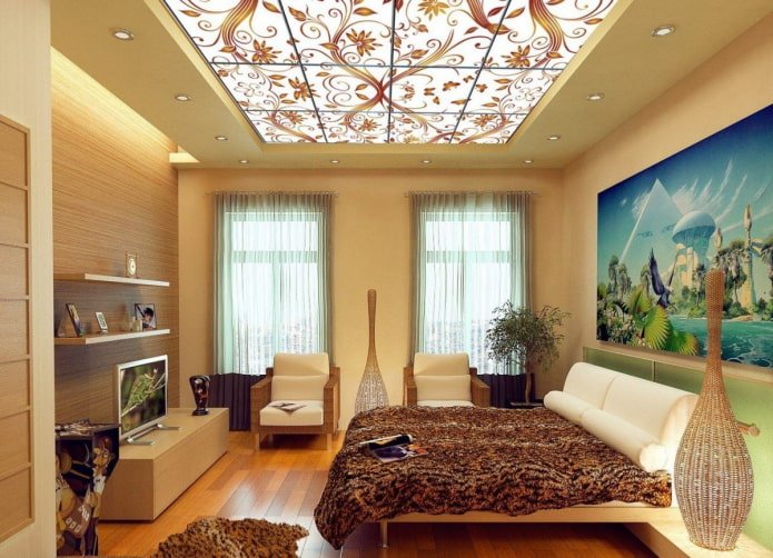 vetrata sul soffitto della camera da letto