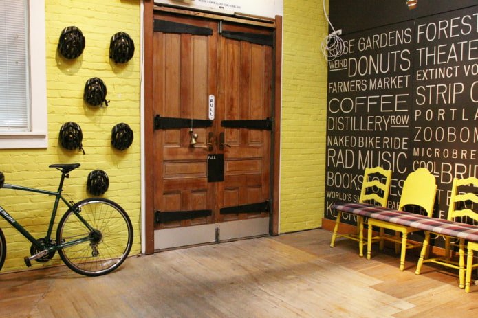 modello di porta d'ingresso in stile loft