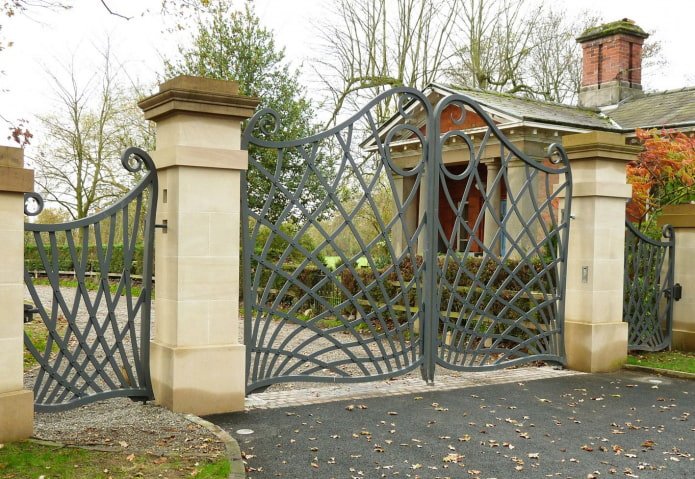 cancelli in stile Art Nouveau