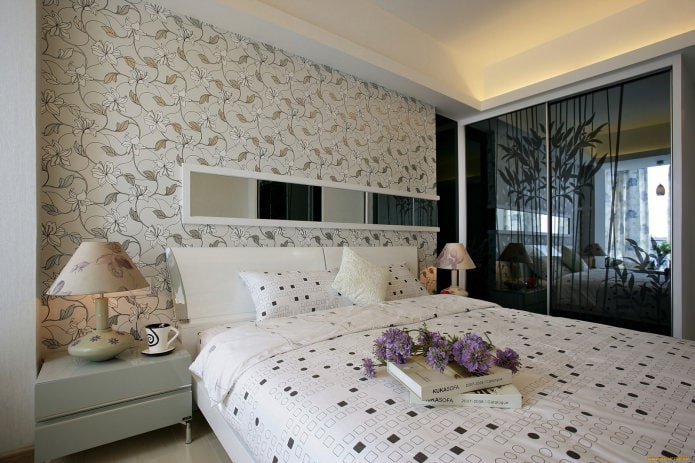 Carta da parati per l'interno della camera da letto: motivo floreale