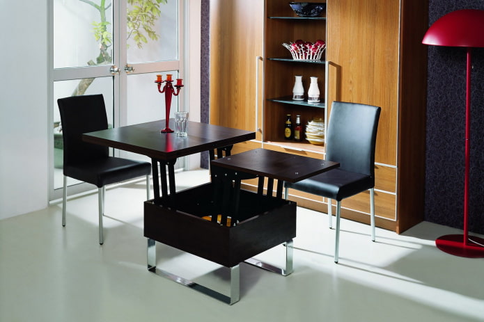 tavolo transformer all'interno