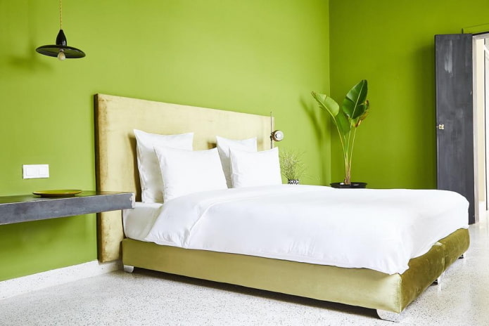 design della camera da letto nei toni del verde