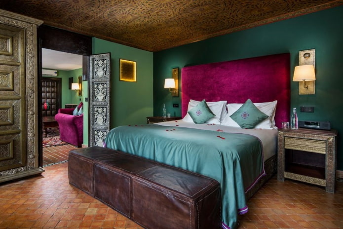 camera da letto verde in stile orientale