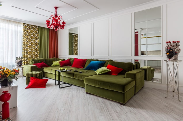 divano color palude all'interno