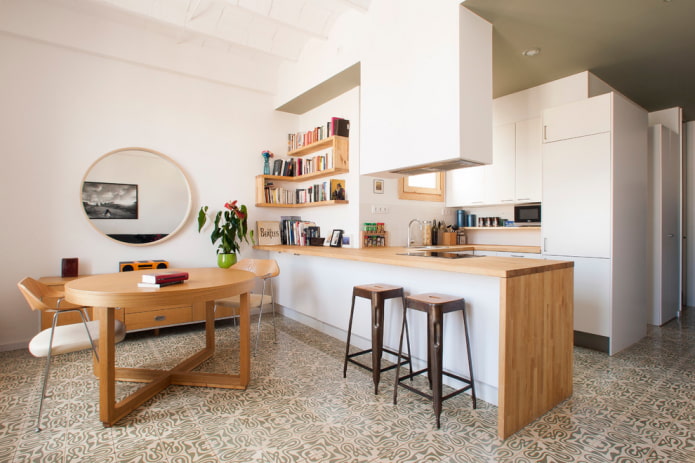 specchio nell'interno della cucina in stile scandinavo