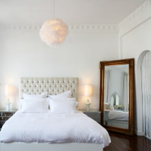 Specchio in camera da letto - una selezione di foto degli interni e consigli per il corretto posizionamento-0