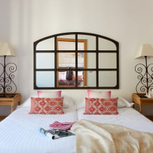 Specchio in camera da letto: una selezione di foto degli interni e consigli per il corretto posizionamento-5