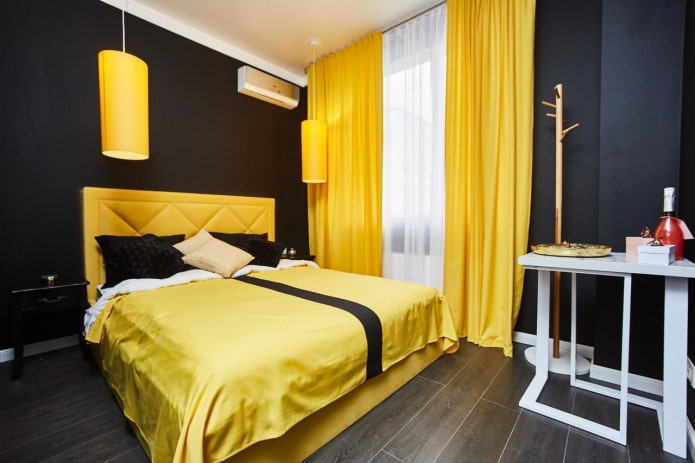 combinazione di colori nell'interno della camera da letto