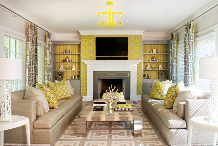 moquette beige e pareti gialle
