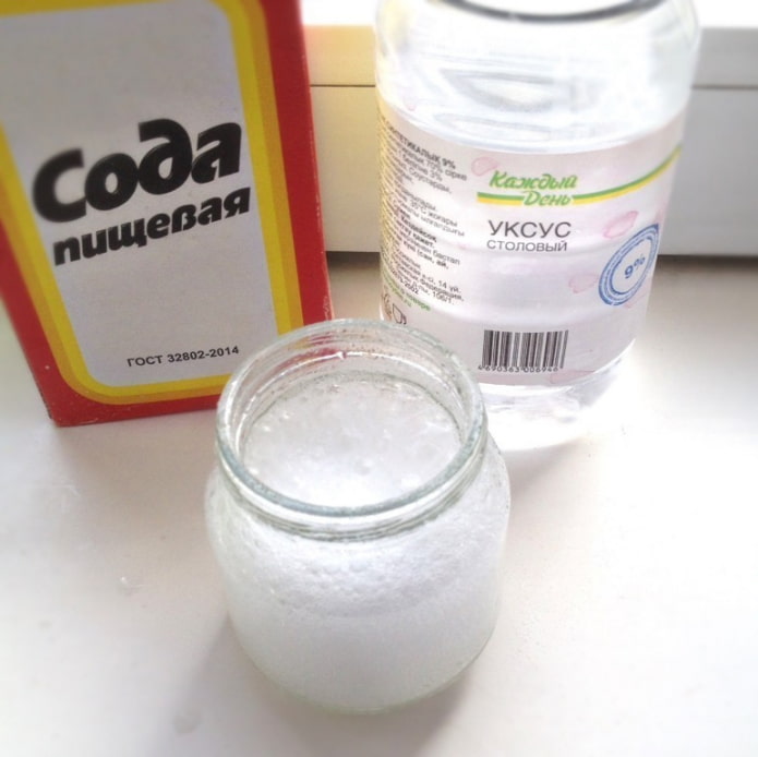 soda e aceto