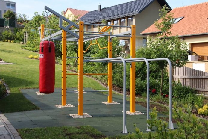 palestra in giardino
